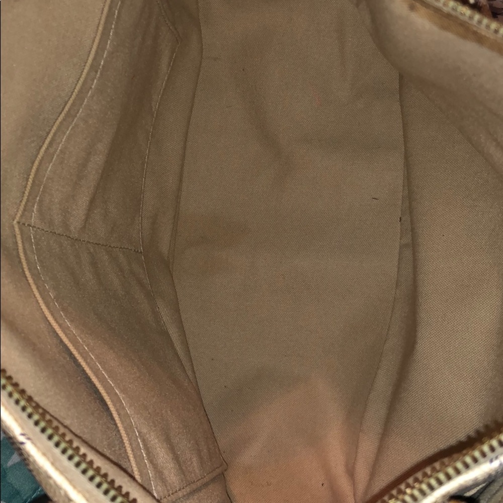 Handbag - Picture 6 of 8